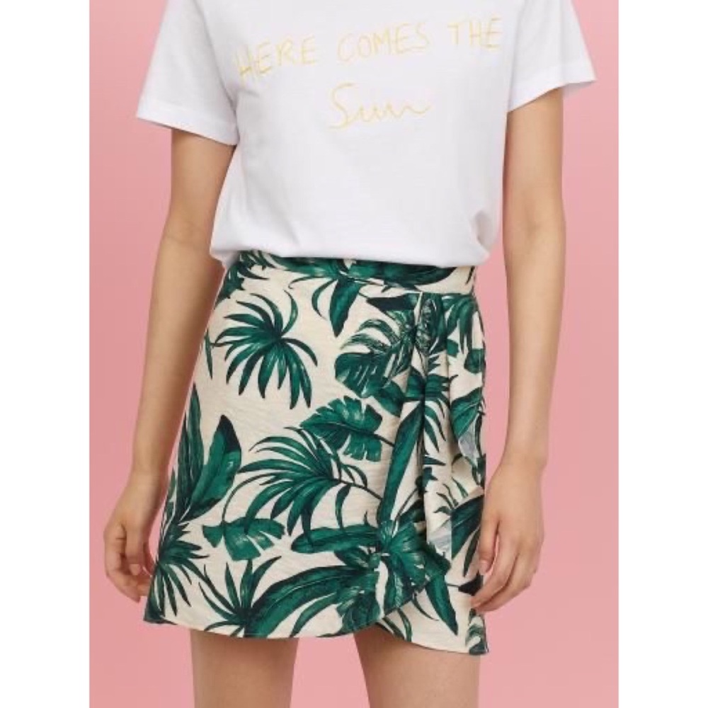 H&M | Patterned Wrap Skirt